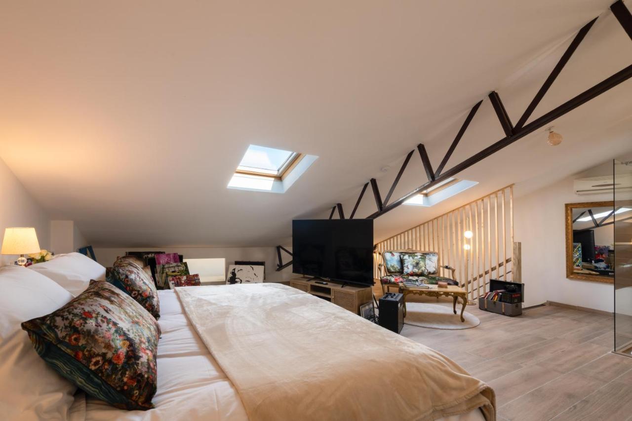 L'Avant Scene Meuble 5 Etoiles Parking Gratuit Jacuzzi Aviñón Exterior foto