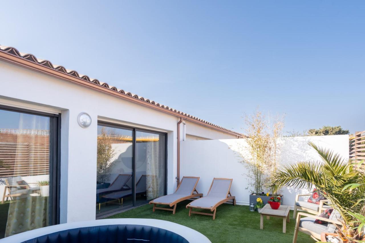 L'Avant Scene Meuble 5 Etoiles Parking Gratuit Jacuzzi Aviñón Exterior foto
